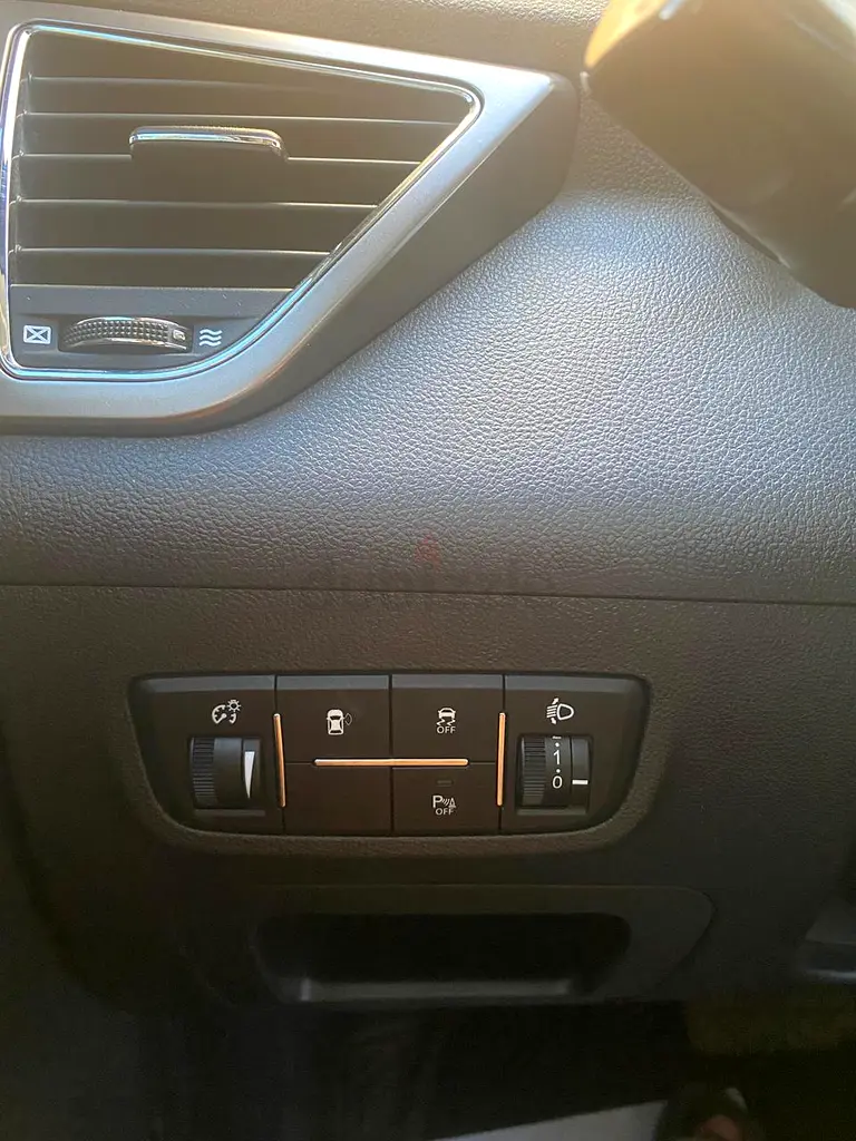 For Sale: Changan CS75 2016 Full Option GCC Specs 🚘 - Image 12