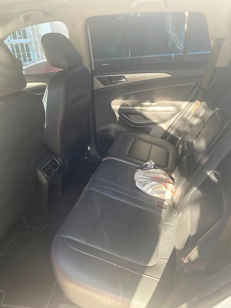 For Sale: Changan CS75 2016 Full Option GCC Specs 🚘 - Image 17