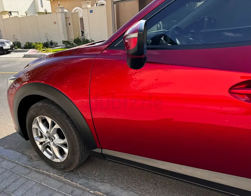 Mazda CX-3 GT 2023 GCC urgent sale front accident  before serious buyers only contact me - Image 10