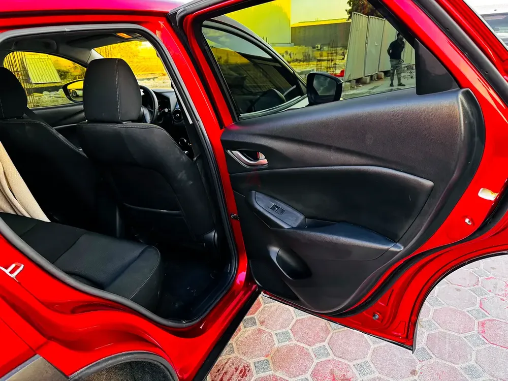 Mazda CX-3 GT 2023 GCC urgent sale front accident  before serious buyers only contact me - Image 16