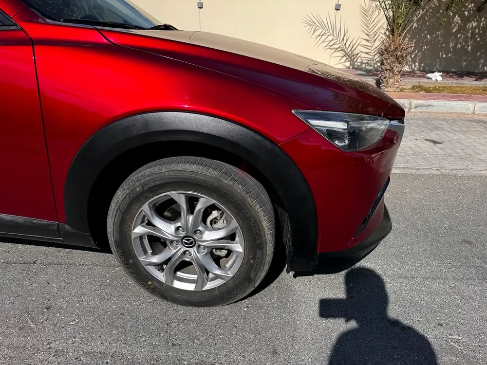 Mazda CX-3 GT 2023 GCC urgent sale front accident  before serious buyers only contact me - Image 4