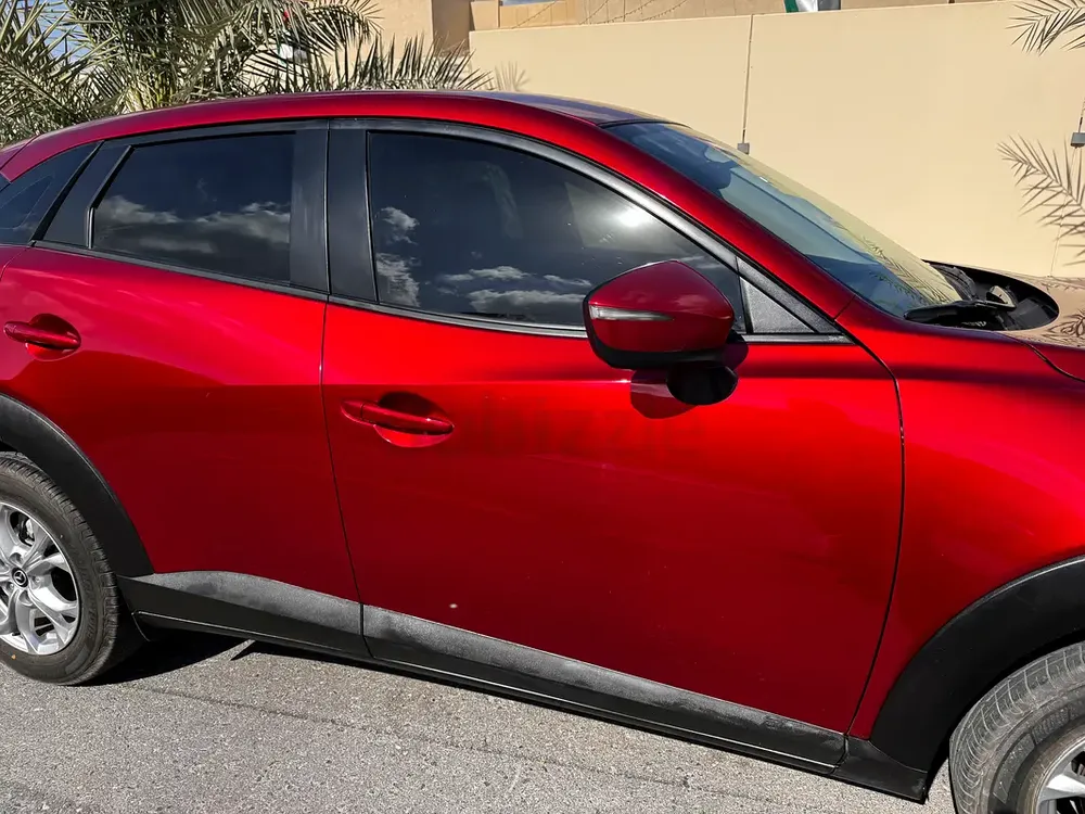 Mazda CX-3 GT 2023 GCC urgent sale front accident  before serious buyers only contact me - Image 5