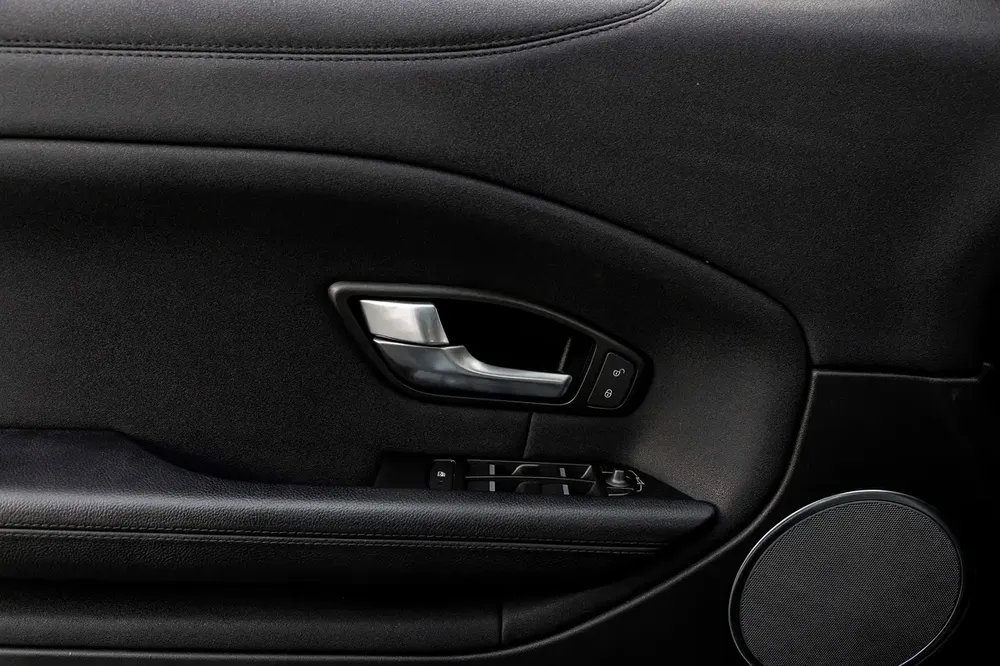 1,763 P.M |  Range Rover Evoque SE | 0% Downpayment | EVOQUE | IMMACULATE! - Image 13