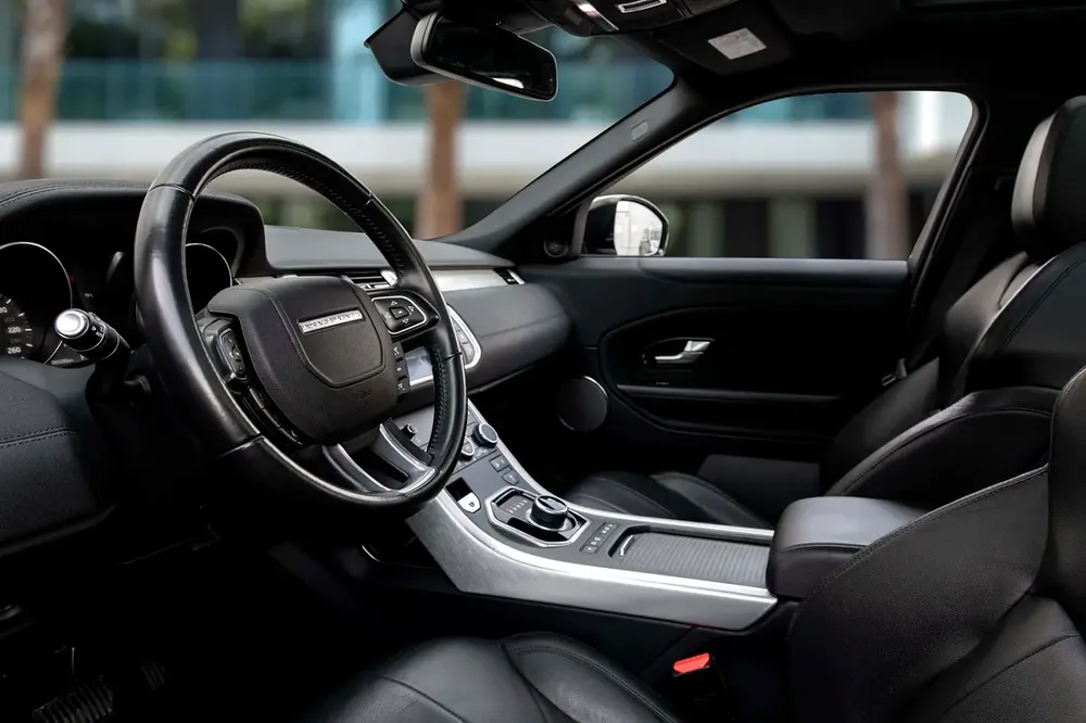 1,763 P.M |  Range Rover Evoque SE | 0% Downpayment | EVOQUE | IMMACULATE! - Image 9
