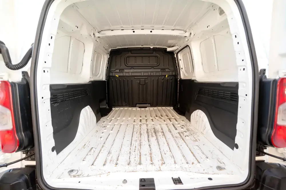 Peugeot Partner | Delivery Van | GCC Specs | Ref#P11271 - Image 7