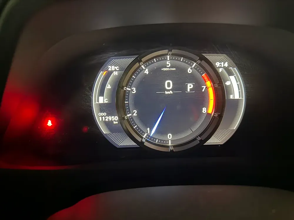 Lexus UX 200 F Sport Prestige 2019 | GCC Specs | Low Mileage - Image 10