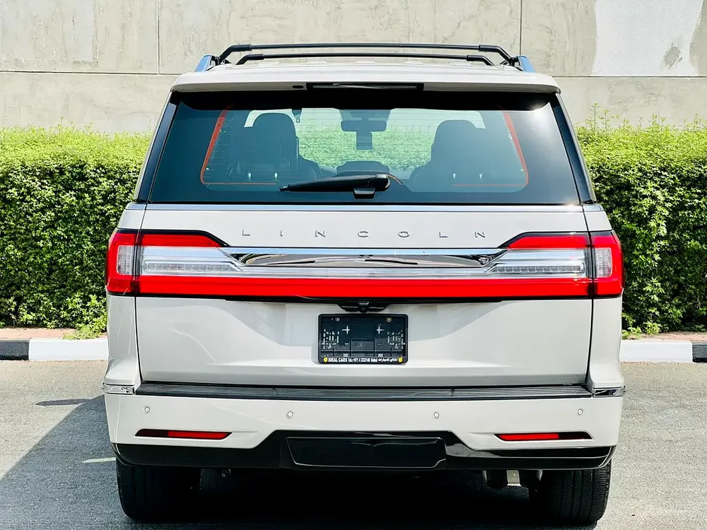 LINCOLN NAVIGATOR RESERVE | GCC SPECS | YEAR:2019| FULL SERVICE HISTORY BY AGENCY | LOW MILEAGE - Image 6