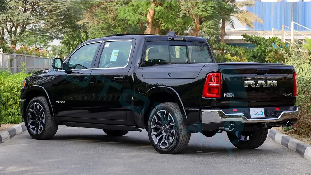 2026 RAM 1500 Limited Longhorn Crew Cab Hurricane H.O 3.0TT GCC BRAND NEW With 3 Years Warranty - Image 5
