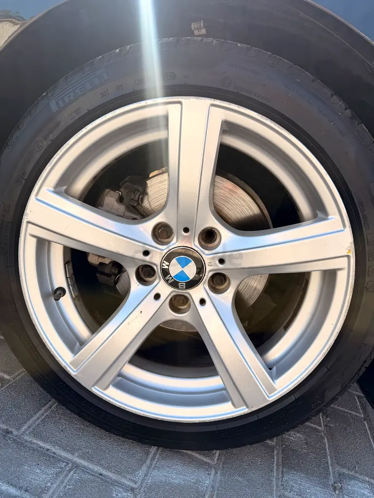 BMW Z4 GCC GENUINE LOW KM - Image 14