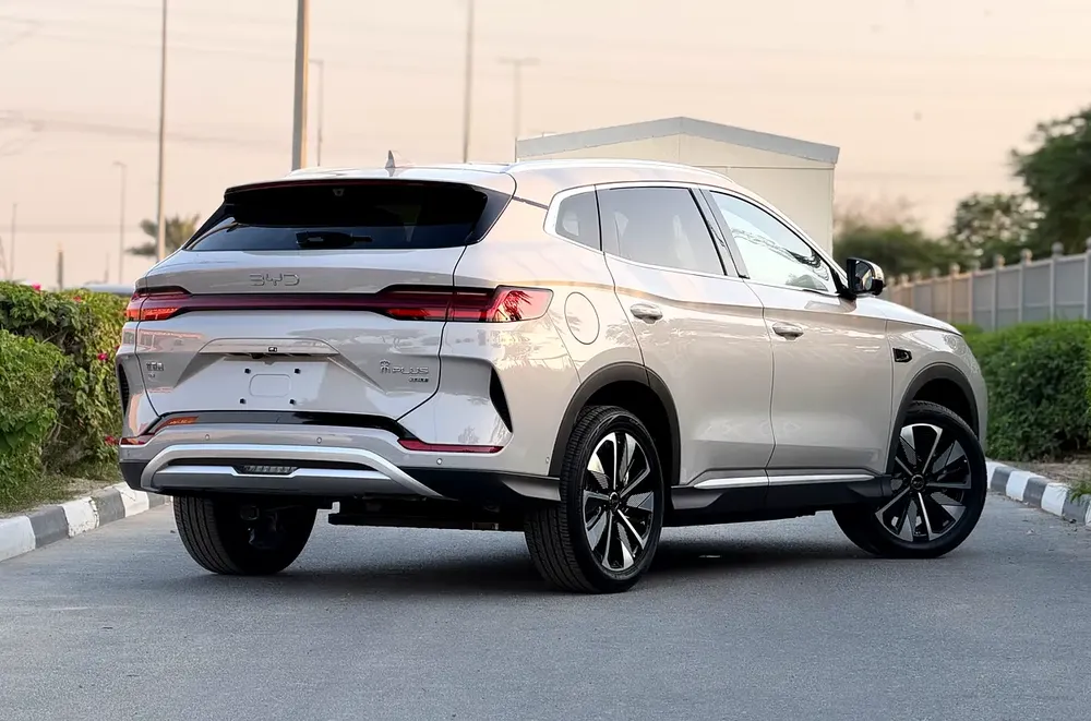 BYD Song Plus Honor Flagship Plus 2025 - Brand New - Chinese Specs - Image 4
