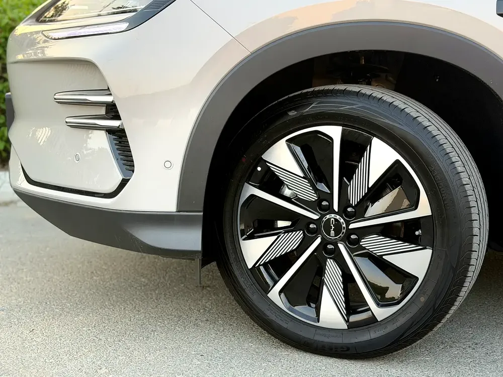 BYD Song Plus Honor Flagship Plus 2025 - Brand New - Chinese Specs - Image 7