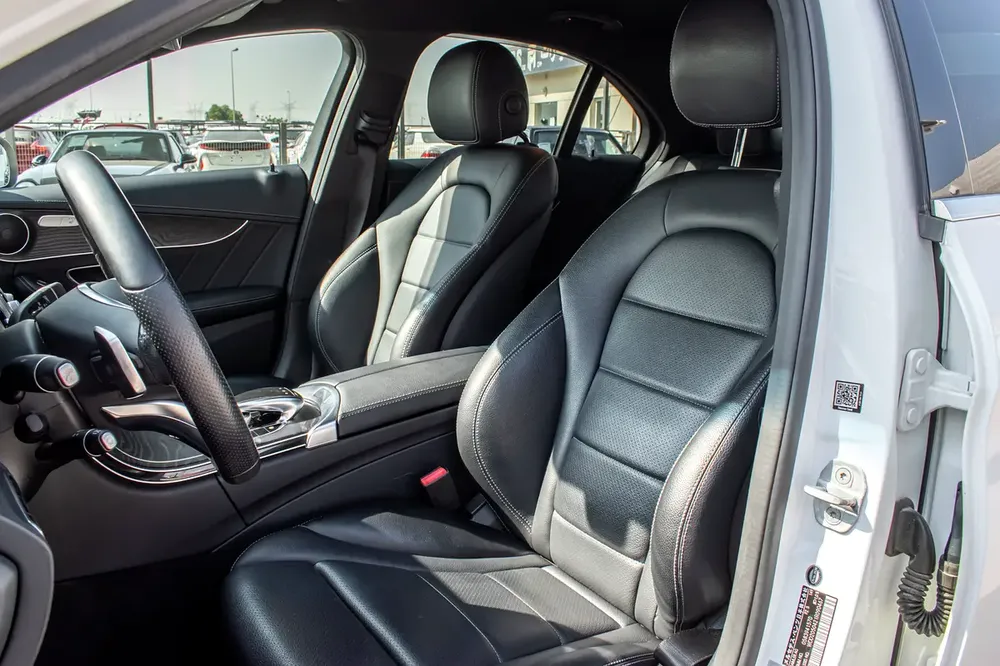 MERCEDES-BENZ C200  | 4.5 B GRADE | 63000 KM | CLEAN TITLE | FREASH JAPAN IMPORT | - Image 14