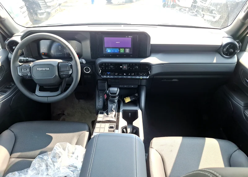 Toyota Prado 2.7L 2025 Limited Grey Petrol (Export Only) - Image 11