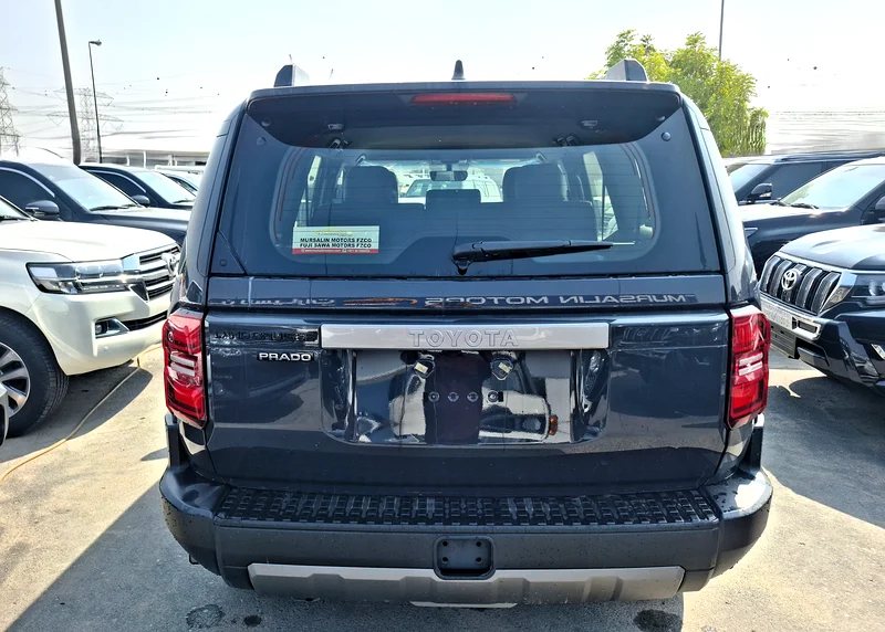 Toyota Prado 2.7L 2025 Limited Grey Petrol (Export Only) - Image 4