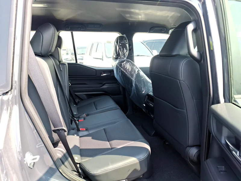 Toyota Prado 2.7L 2025 Limited Grey Petrol (Export Only) - Image 8