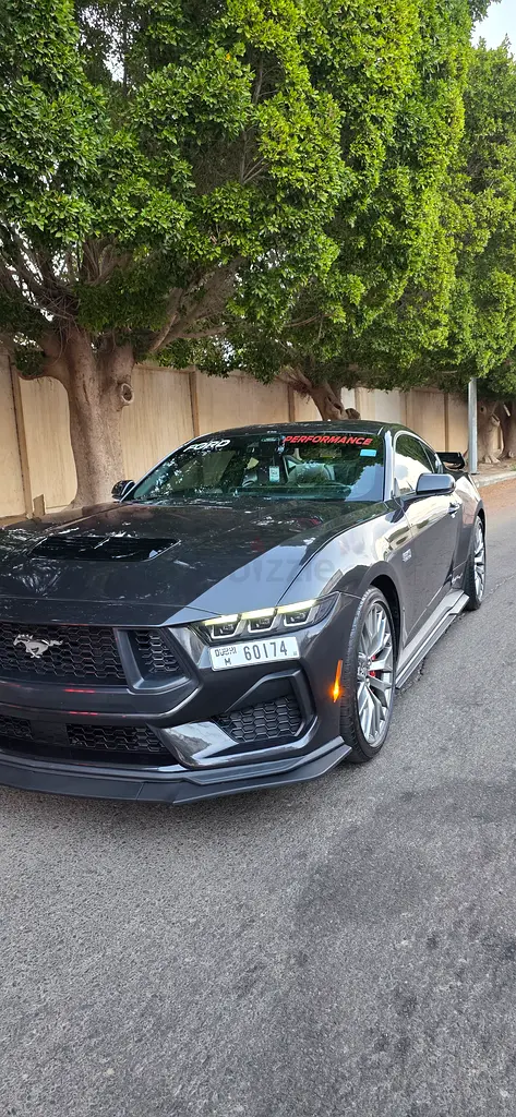 Ford Mustang GT Premium 2024 American Specs - Image 7