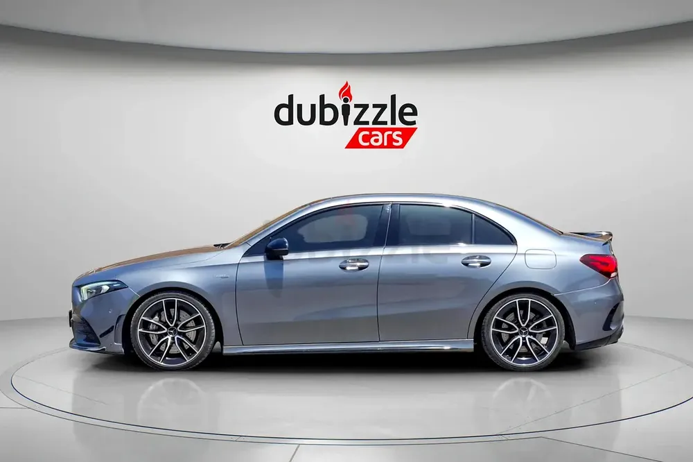 AED 1140/month | 2020 Mercedes-Benz A-Class A 35 AMG 4MATIC | GCC Specs | Ref#471451 - Image 5