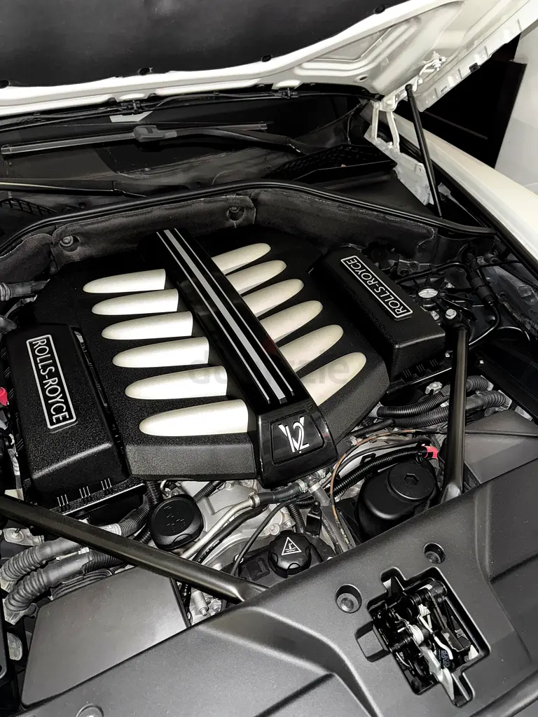 Rolls-Royce Ghost 2013 | GCC Specs | Pristine Condition - Image 15