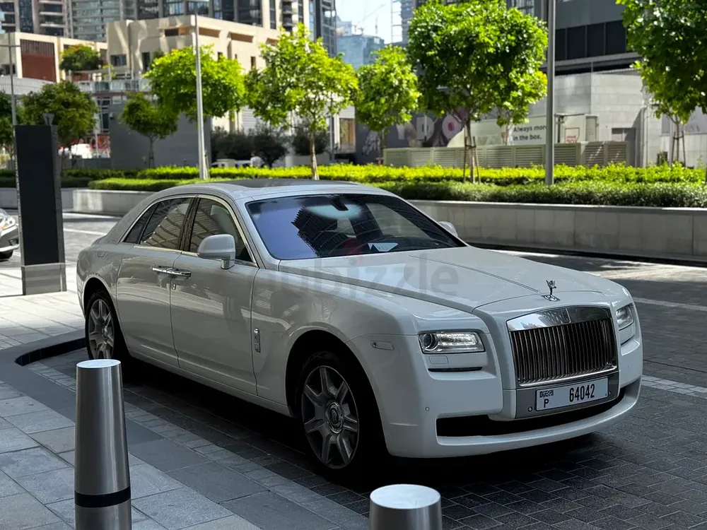 Rolls-Royce Ghost 2013 | GCC Specs | Pristine Condition - Image 4
