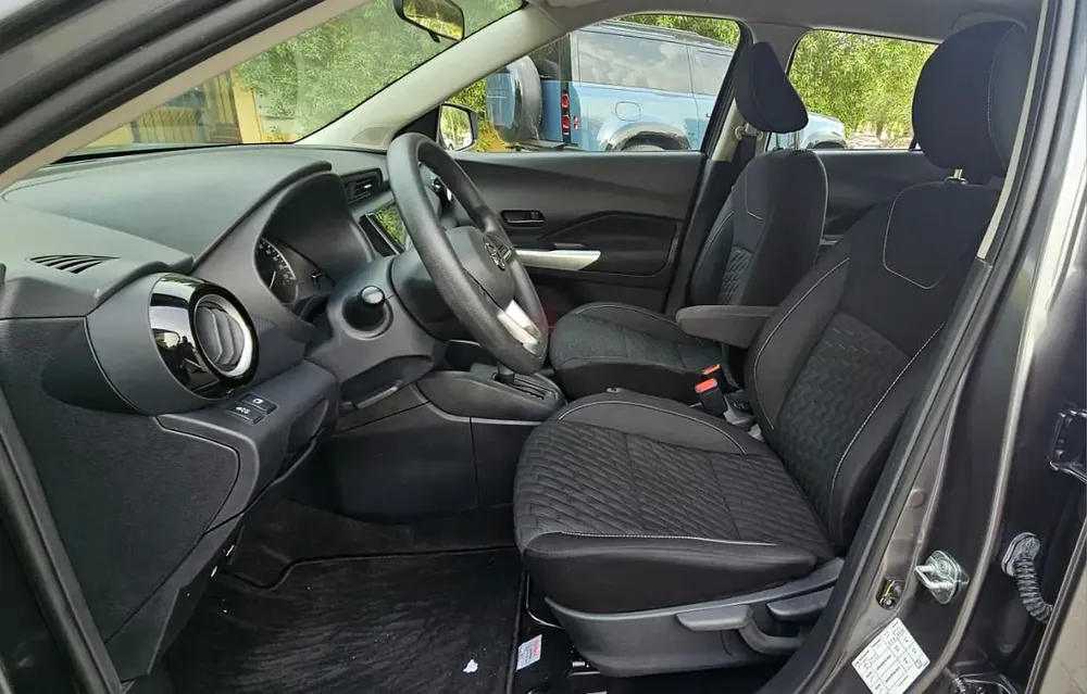 2021 Nissan Kicks S | GCC | Grey | Rear Camera + Sensors | 71K KM | Excellent Condition - Image 10