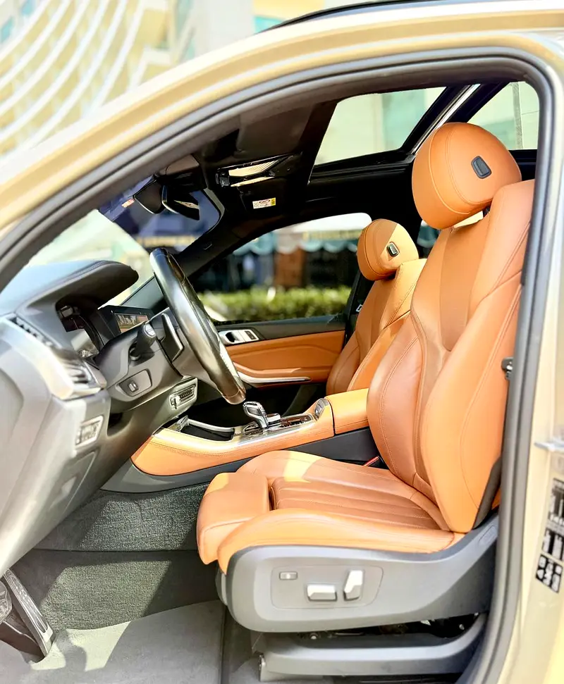 BMW X5 xDrive40i M Sport 2019 | GCC Specs | Low Mileage - Image 9