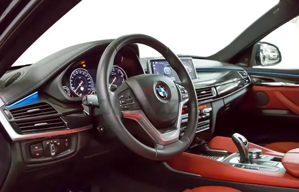 BMW X6 GCC 2018 - Image 5