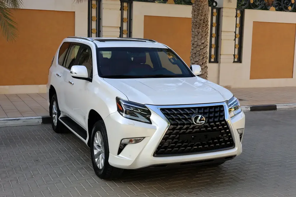 LEXUS GX460-PREMIUM-2023-54000KM-GCC SPECS -UNDER WARRANTY-EXCELLENT CONDITION - Image 5