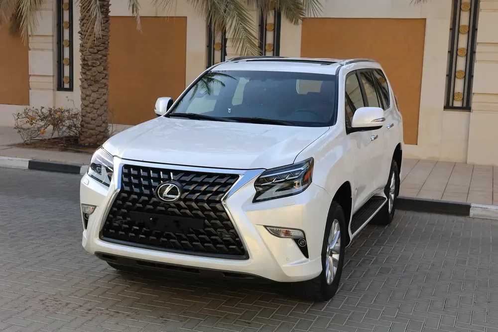 LEXUS GX460-PREMIUM-2023-54000KM-GCC SPECS -UNDER WARRANTY-EXCELLENT CONDITION - Image 6