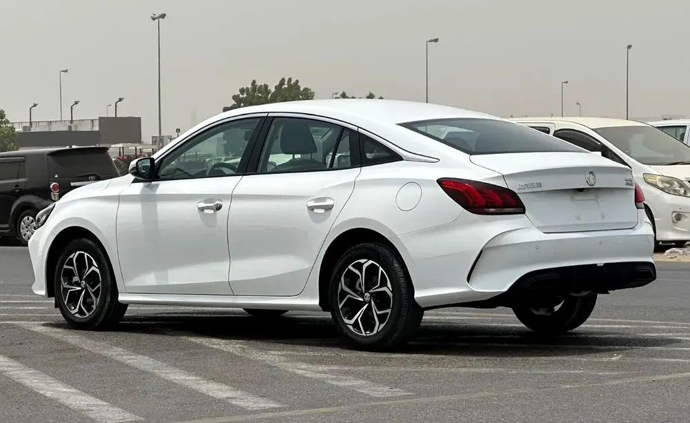 MG MG5 Comfort 2025 Chinese Specs - Image 4