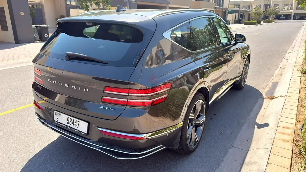 Private seller! GCC! Warranty and service till 2030 - Image 4