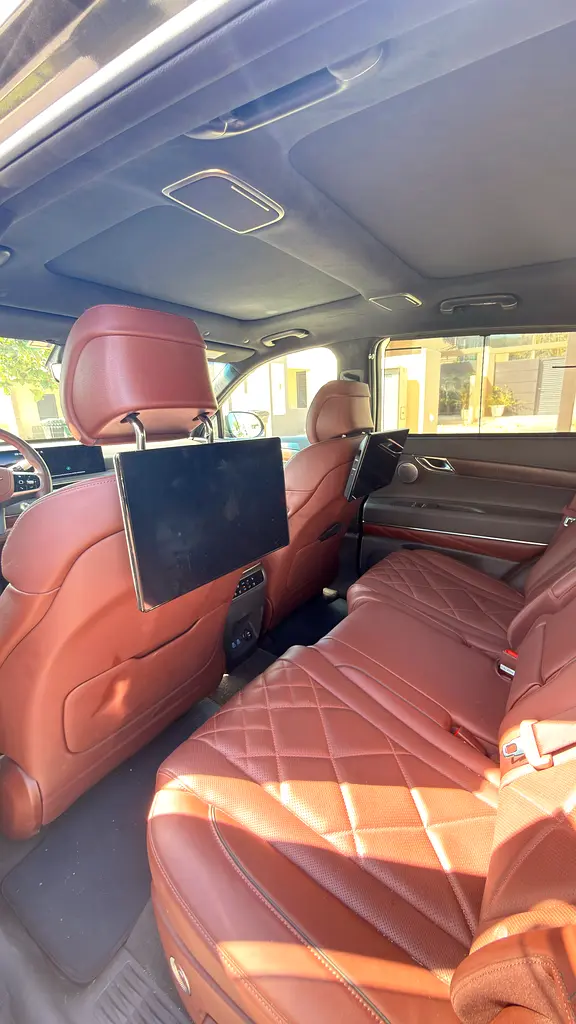 Private seller! GCC! Warranty and service till 2030 - Image 6