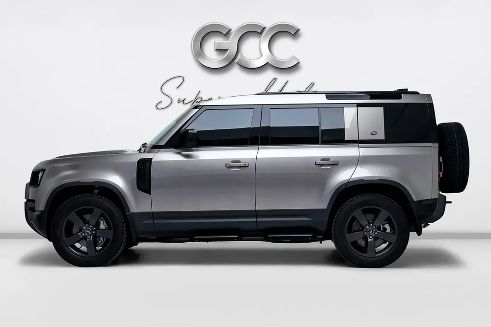 GCC SPECS AL TAYER WARRANTY - 2024 LAND ROVER DEFENDER 110 HSE P400 - PANORAMIC ROOF-MERIDIAN SOUND - Image 5