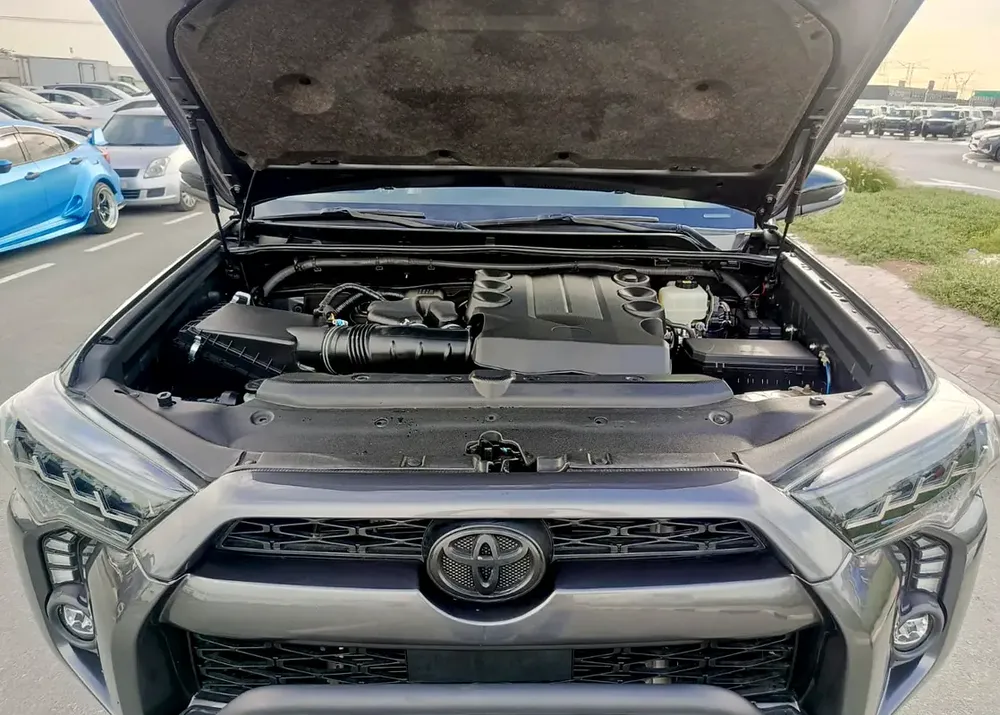 2021 Toyota 4Runner SR5 Premium Full Option - Image 19