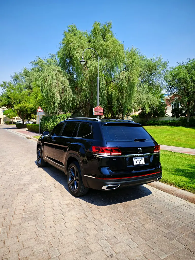 Volkswagen teramont 4 motion 2021 R line - Image 4