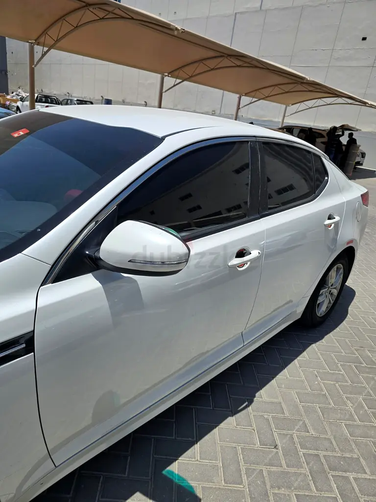 Kia Optima EX 2015 GCC Specs - clean and Well Maintained - Image 6
