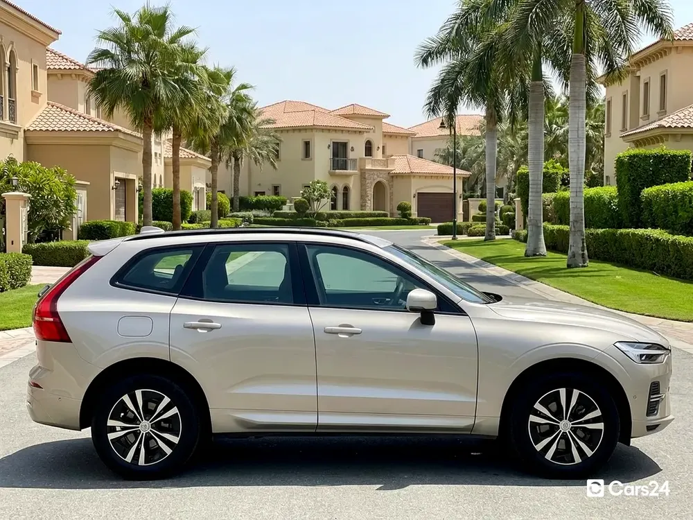 AED 1,509/month | 0 DP | Free 1 Year Warranty | Service History | 30 Day Return | VOLVO XC60 2023 - Image 4