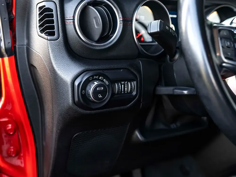 0% DOWN PAYMENT! | IMMEDIATE DELIVERY | GLADIATOR RUBICON LAUNCH EDITION | WARRANTY - Image 15