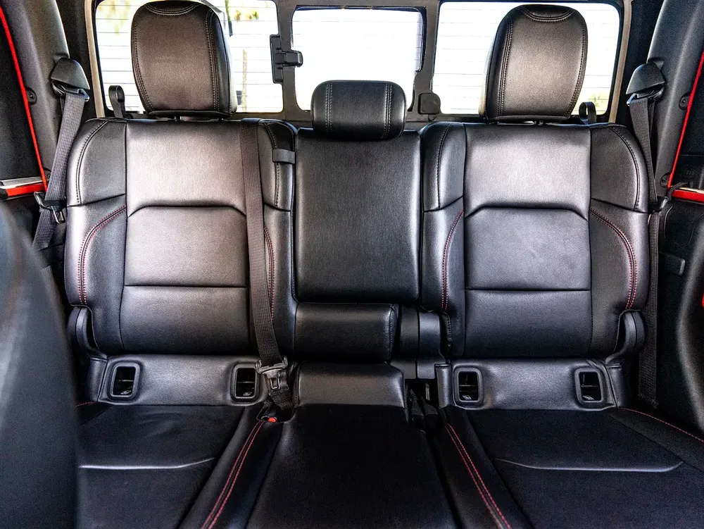 0% DOWN PAYMENT! | IMMEDIATE DELIVERY | GLADIATOR RUBICON LAUNCH EDITION | WARRANTY - Image 20