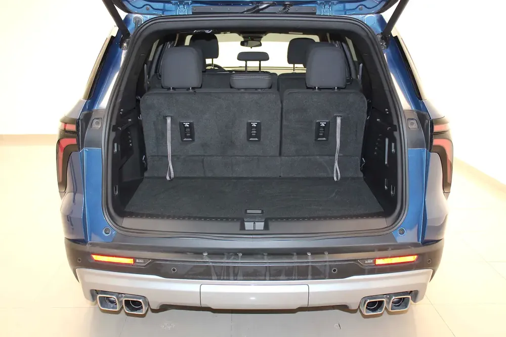 2025 Chevrolet Traverse LT - GCC Specs - Image 5
