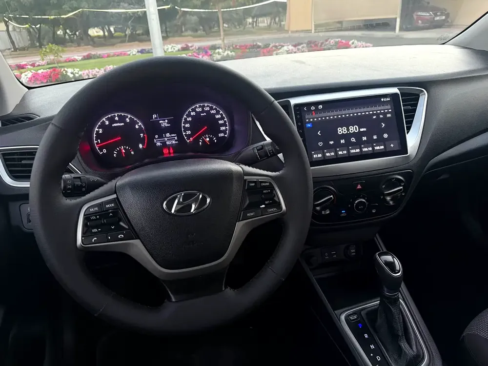 2019 Hyundai Accent Smart+ 1.6L | GCC Specifications | Perfect Condition - Image 15