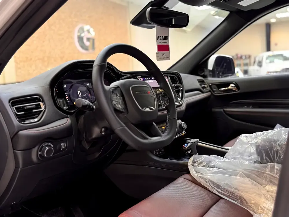 DURANGO GT / GCC / 5 YEARS WARRANTY / BRAND NEW / FULL OPTION - Image 10