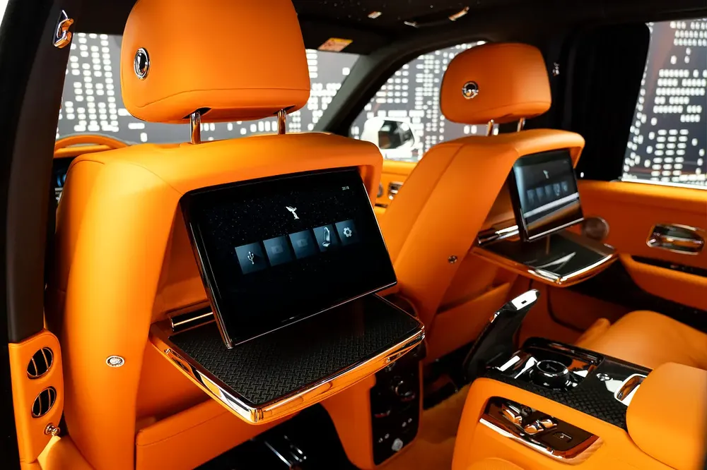 ROLLS ROYCE | CULLINAN BLACK BADGE | 2025MY | FULL SPECS - Image 15