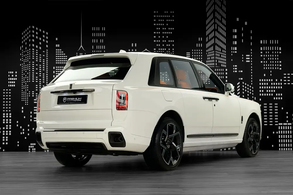 ROLLS ROYCE | CULLINAN BLACK BADGE | 2025MY | FULL SPECS - Image 4