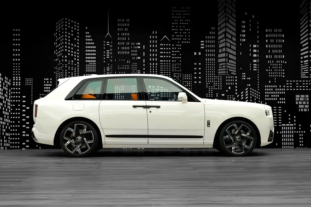 ROLLS ROYCE | CULLINAN BLACK BADGE | 2025MY | FULL SPECS - Image 8