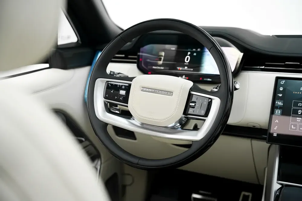 2025 RANGE ROVER P530 AUTOBIOGRAPHY WITH WARRANTY - Image 13