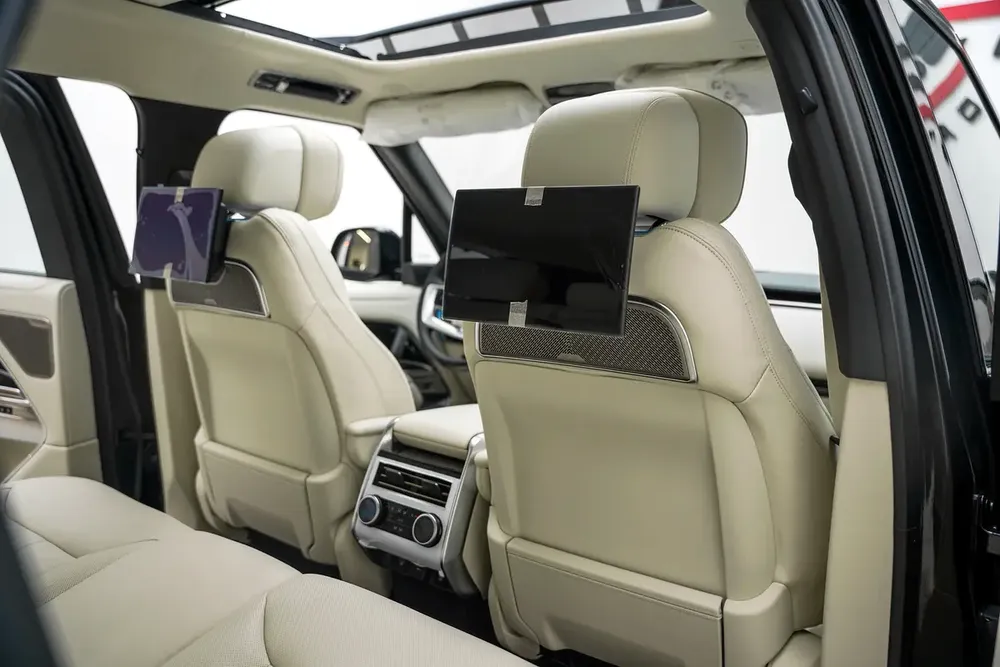 2025 RANGE ROVER P530 AUTOBIOGRAPHY WITH WARRANTY - Image 17