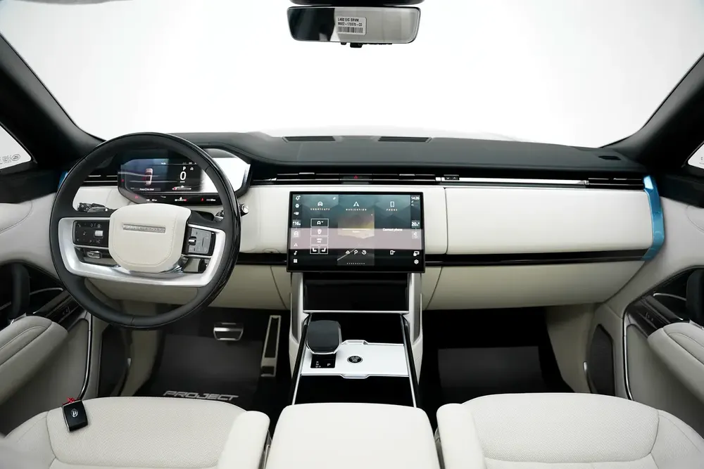 2025 RANGE ROVER P530 AUTOBIOGRAPHY WITH WARRANTY - Image 6