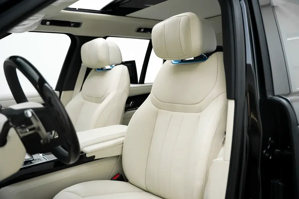 2025 RANGE ROVER P530 AUTOBIOGRAPHY WITH WARRANTY - Image 8