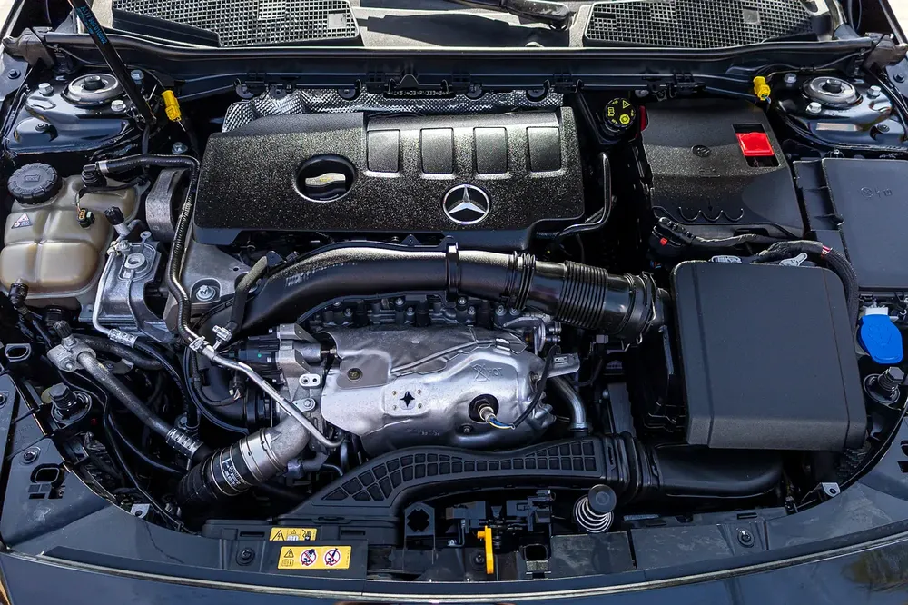 Mercedes-Benz CLA250 2023 GCC | Warranty | Flexible D.P. - Image 10