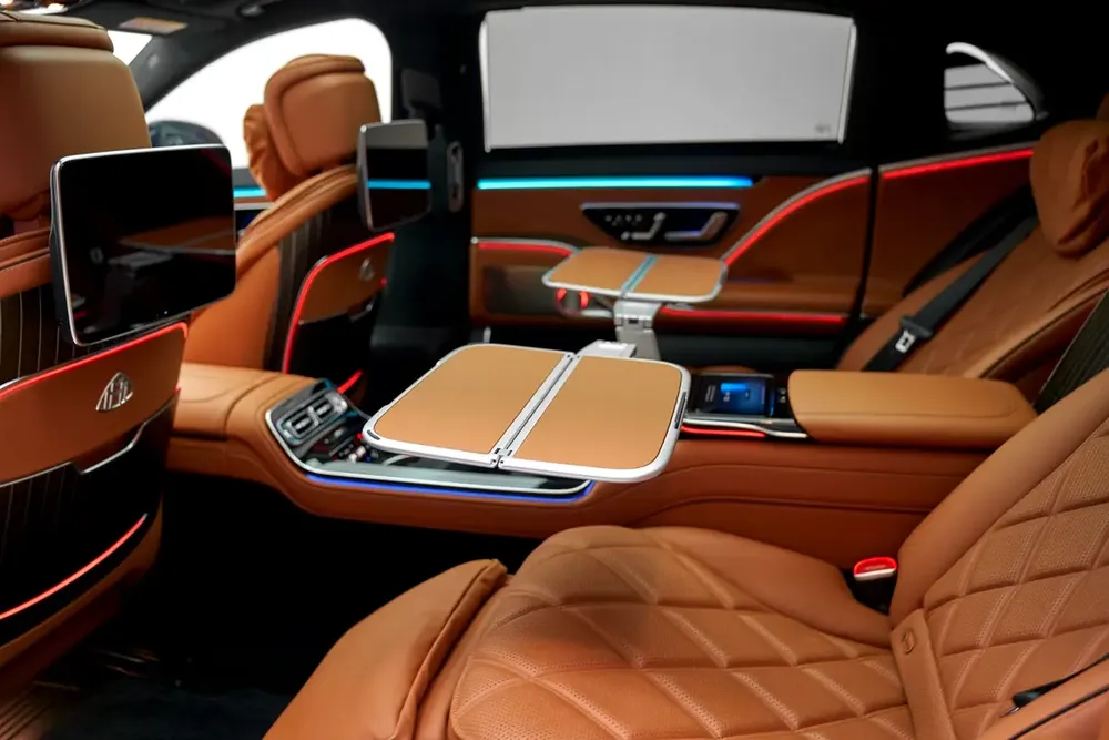 2023 Maybach S 680 V12 Excellent Condition - Image 12